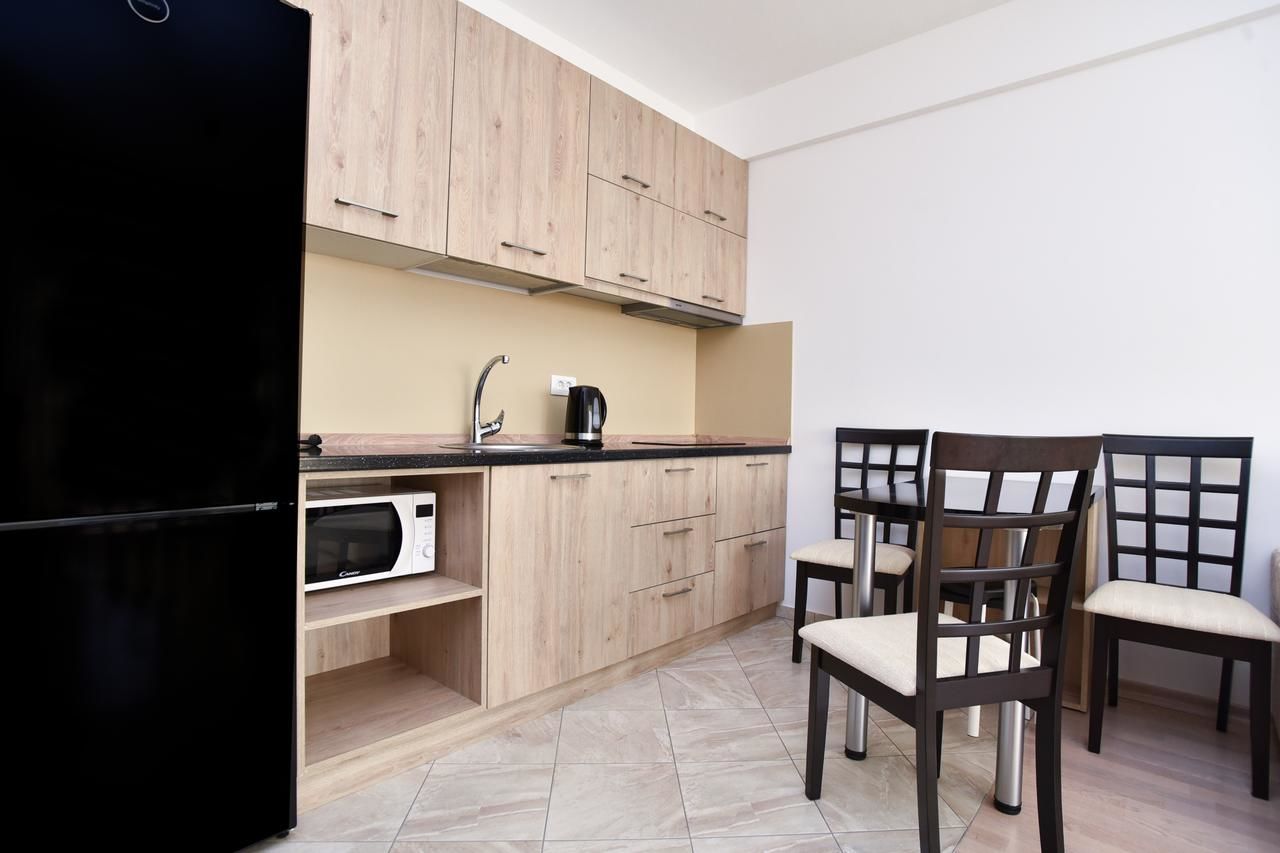 Апартаменты SEA VIEW ONE BEDROOM APARTMENT Бечичи-16