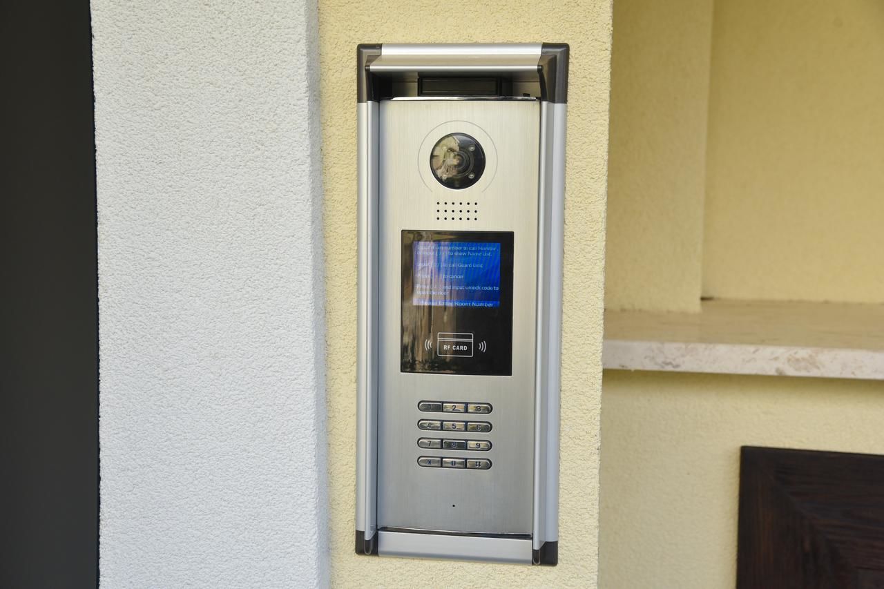 Апартаменты SEA VIEW ONE BEDROOM APARTMENT Бечичи-38