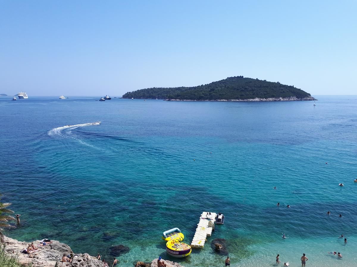 Апартаменты SEA VIEW ONE BEDROOM APARTMENT Бечичи-47