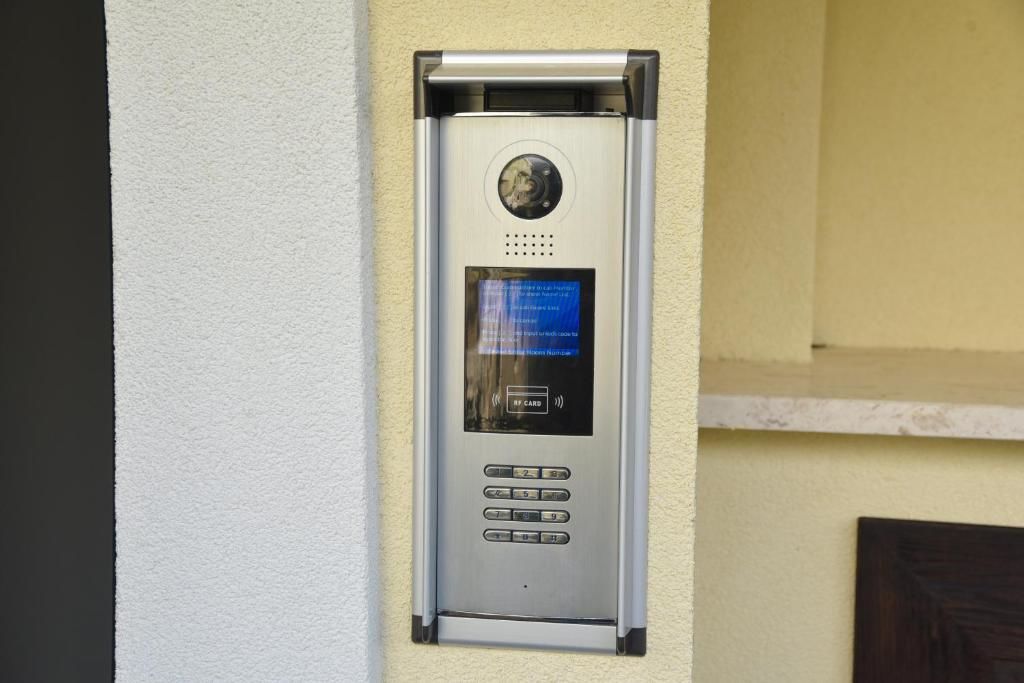 Апартаменты SEA VIEW ONE BEDROOM APARTMENT Бечичи-70