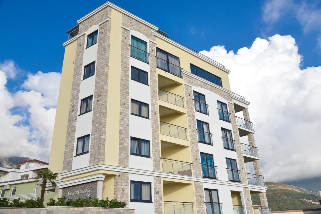 Апартаменты SEA VIEW ONE BEDROOM APARTMENT Бечичи-75