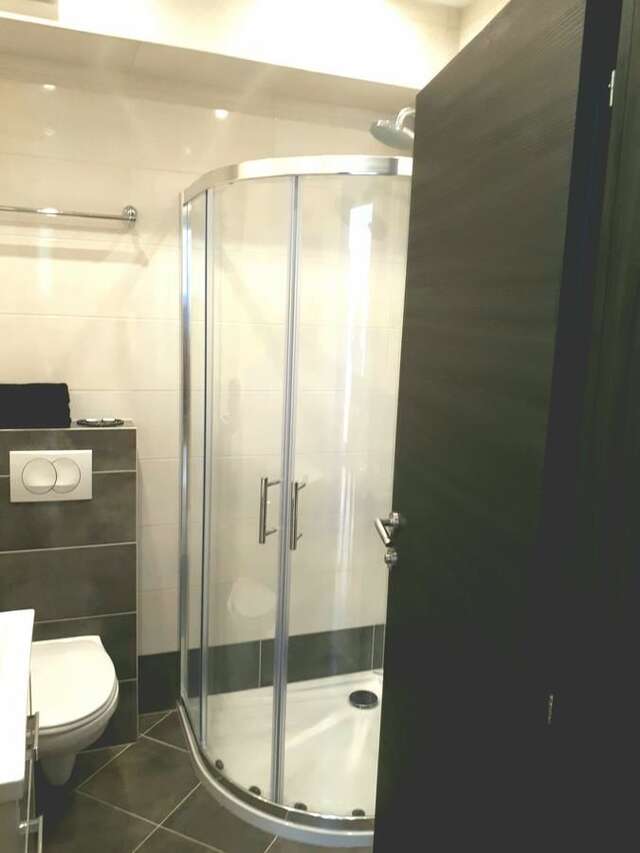 Апартаменты SEA VIEW ONE BEDROOM APARTMENT Бечичи-10