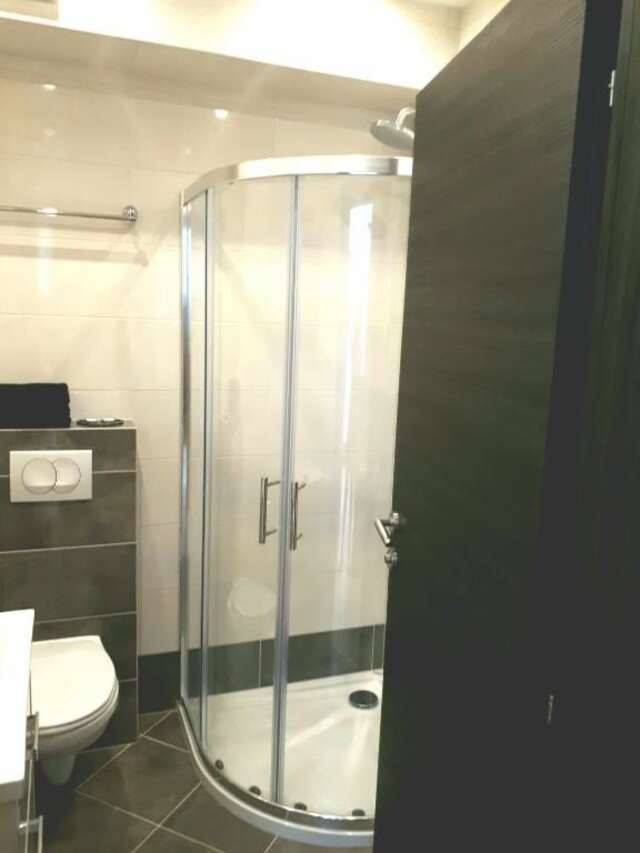 Апартаменты SEA VIEW ONE BEDROOM APARTMENT Бечичи-88